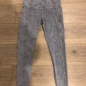 Lululemon Fast and Free 25" Tights Sz 8 (Medium)